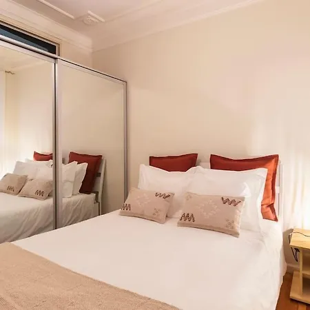 Apartment Spacious Near Saldanha