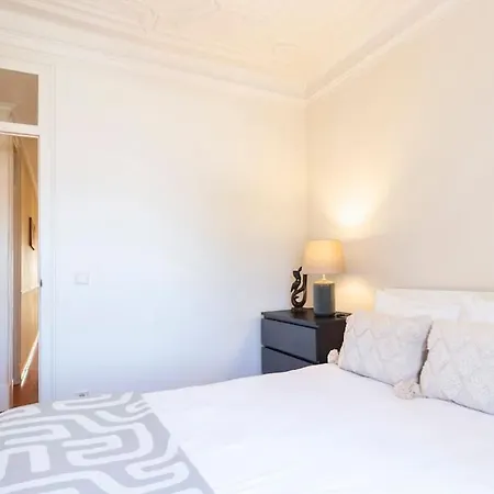 Spacious Near Saldanha Apartament