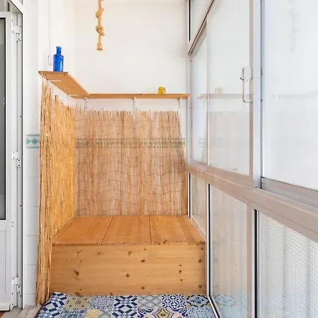 Spacious Near Saldanha Apartament Lizbona