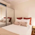 Apartment Spacious Near Saldanha
