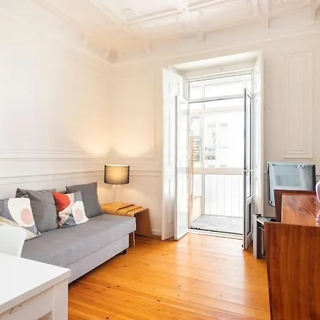 Spacious Near Saldanha Apartament